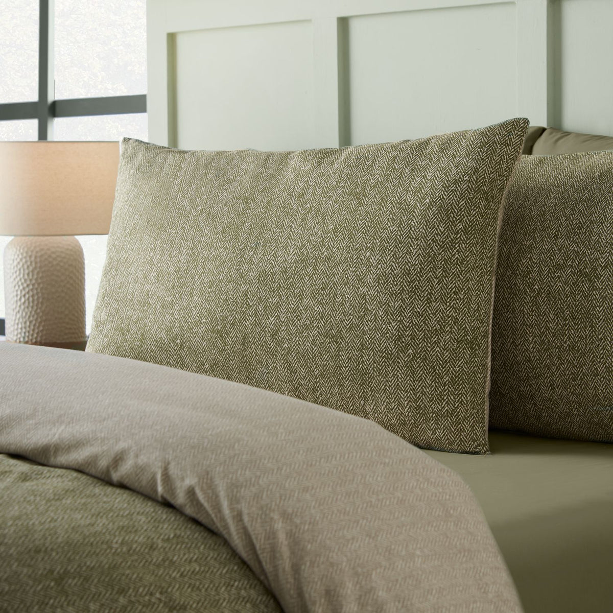 Catherine Lansfield Reversible Herringbone Green Brushed Cotton Duvet Set