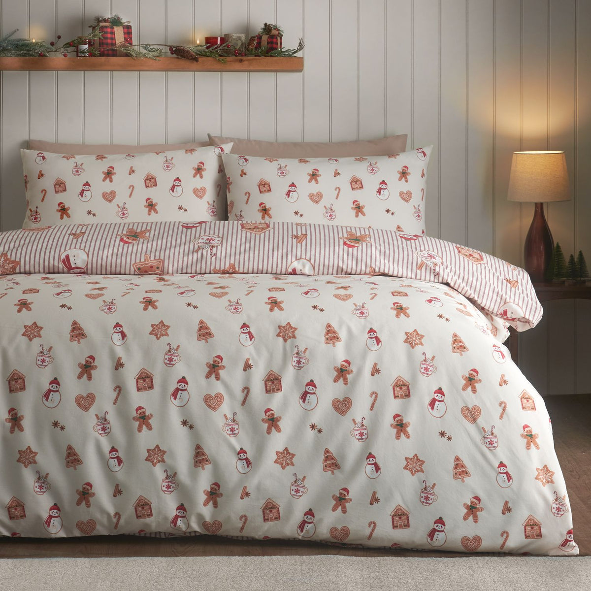 Catherine Lansfield Christmas Gingerbread Stripe Duvet Set