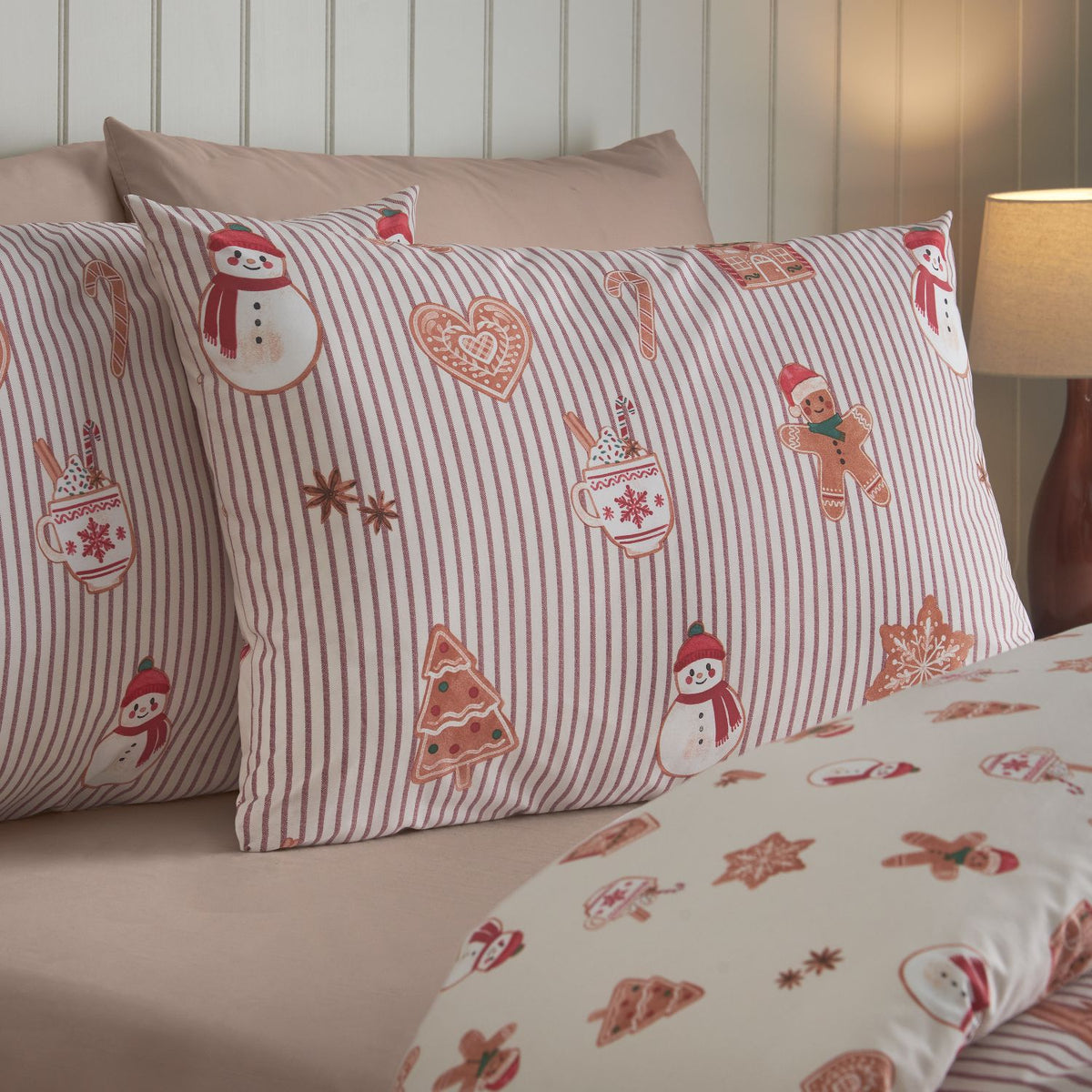 Catherine Lansfield Christmas Gingerbread Stripe Duvet Set