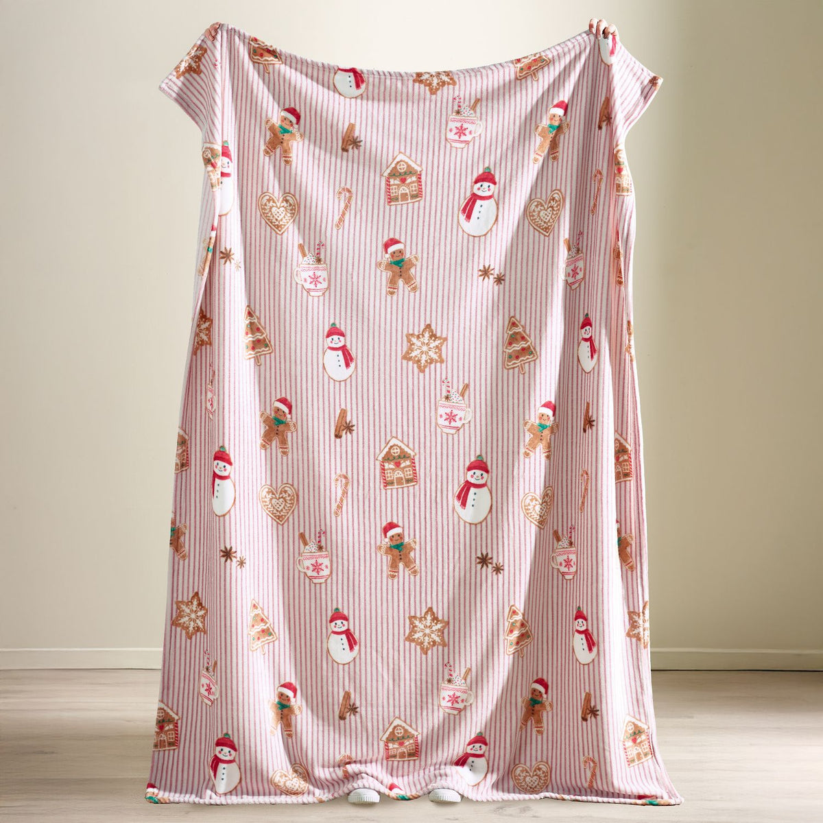 Catherine Lansfield Christmas Gingerbread Stripe Cosy Fleece Throw