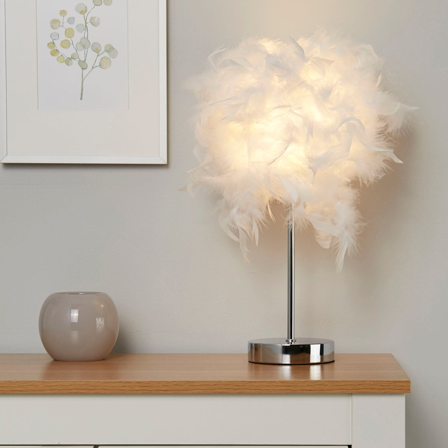 White Feather Shade Table Lamp