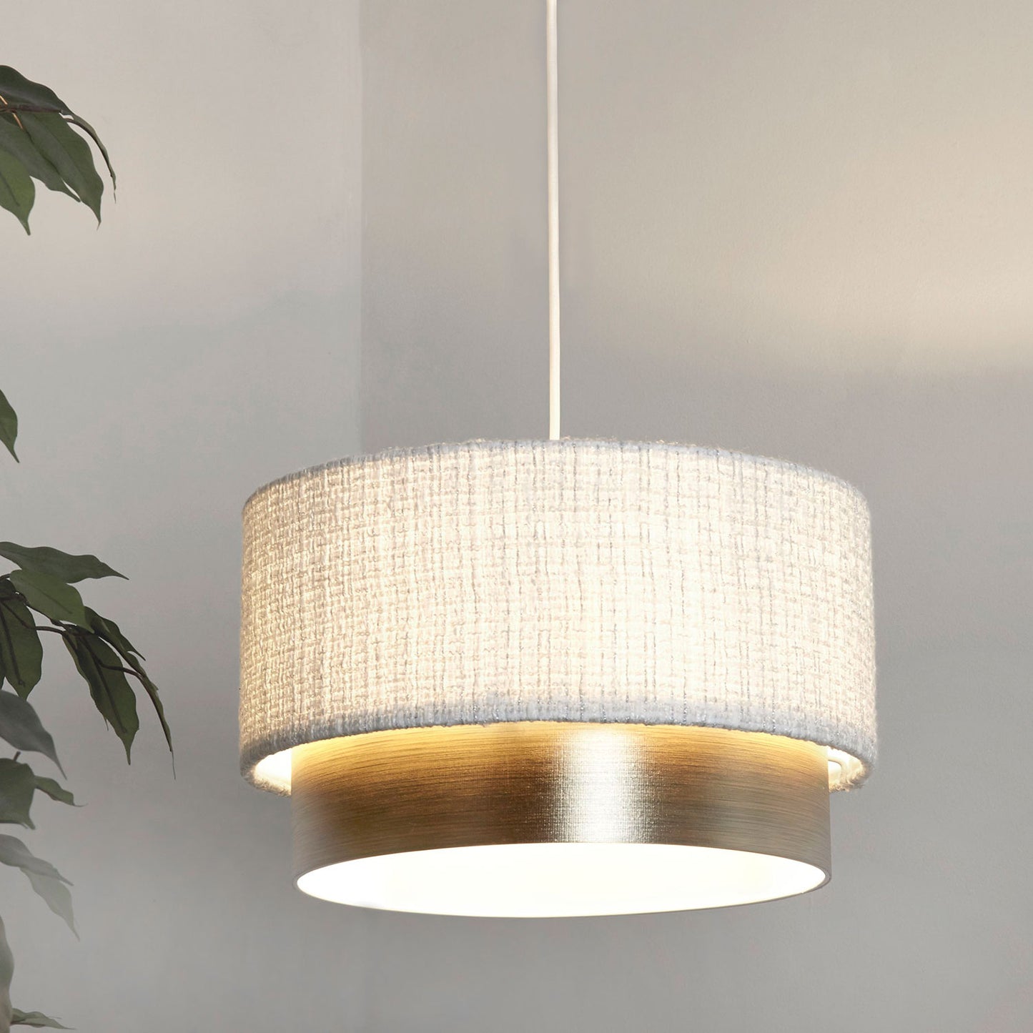 Skandia Cream Double Tier Easy Fit Light Shade