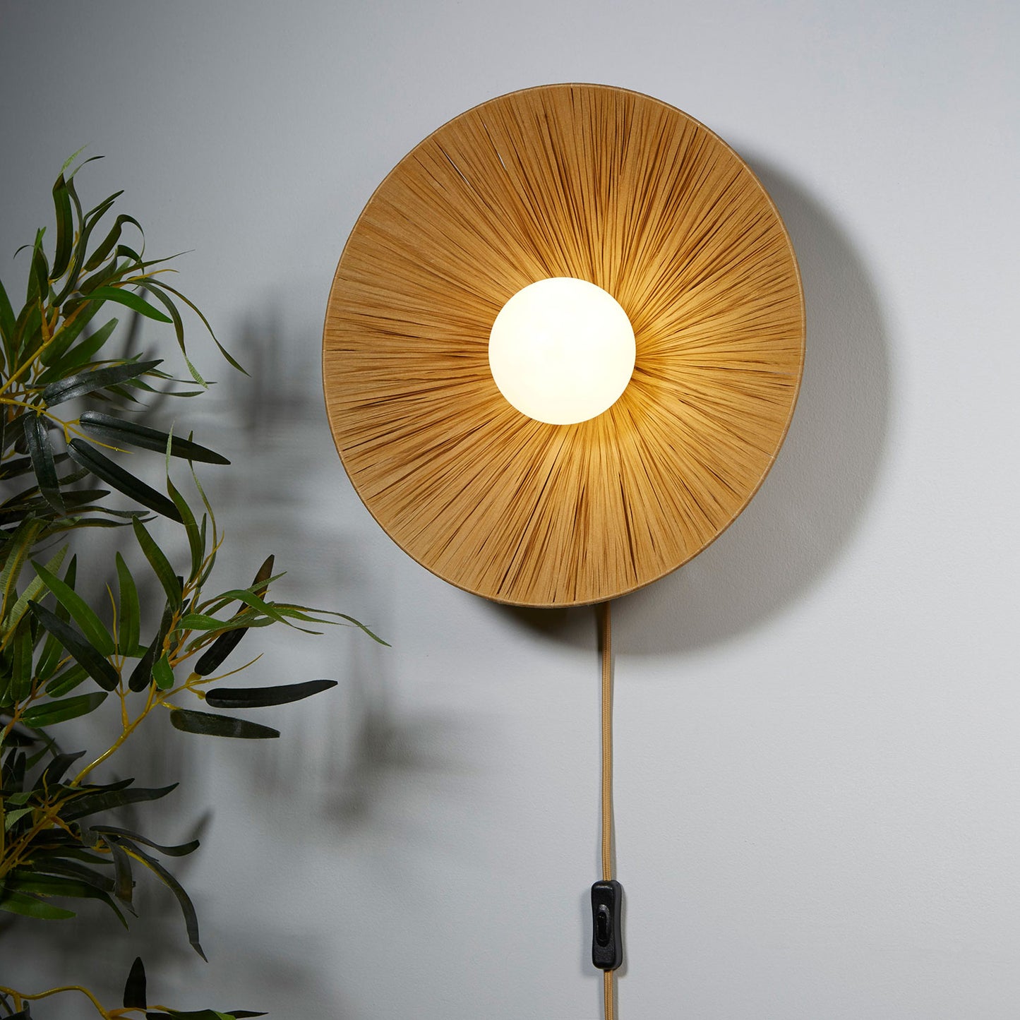 Sunburst Raffia Fibre Plug-In Wall Light
