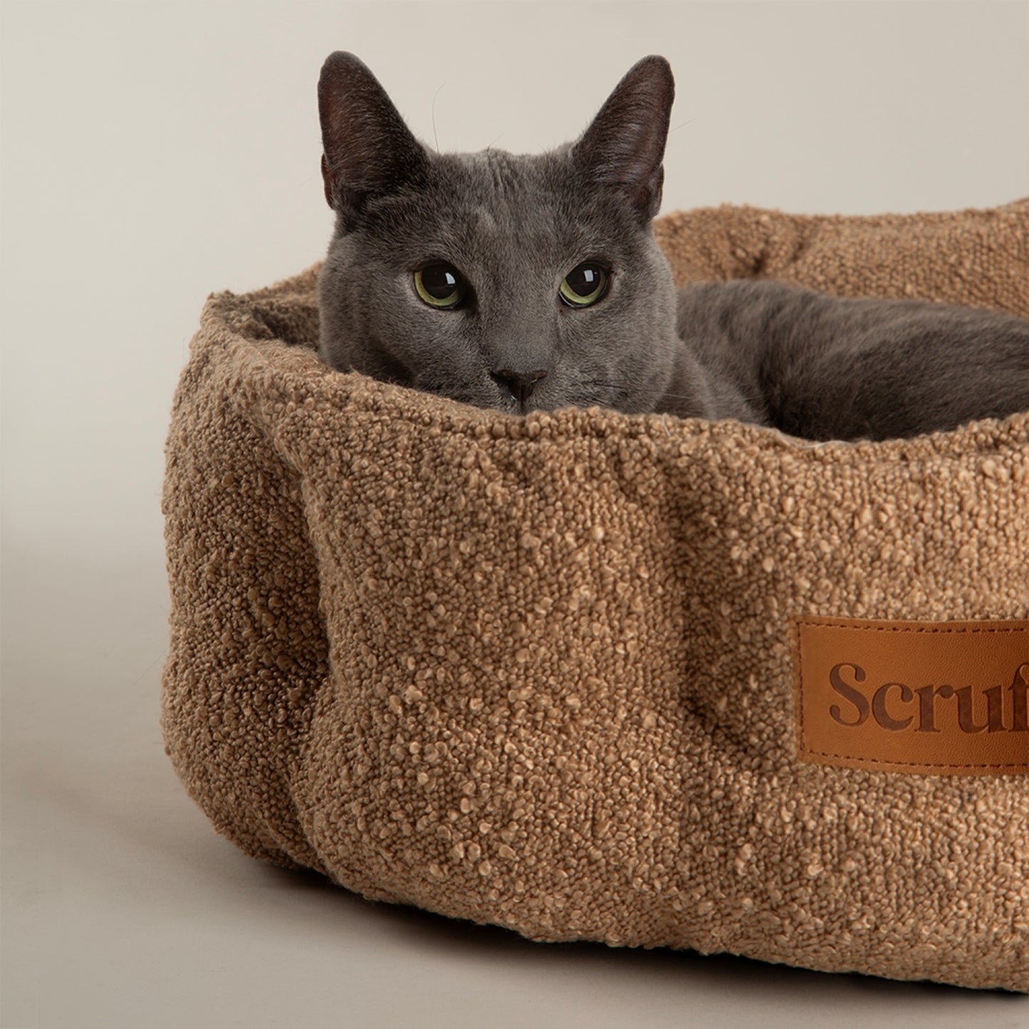 Scruffs Boucle Desert Tan Cat Bed
