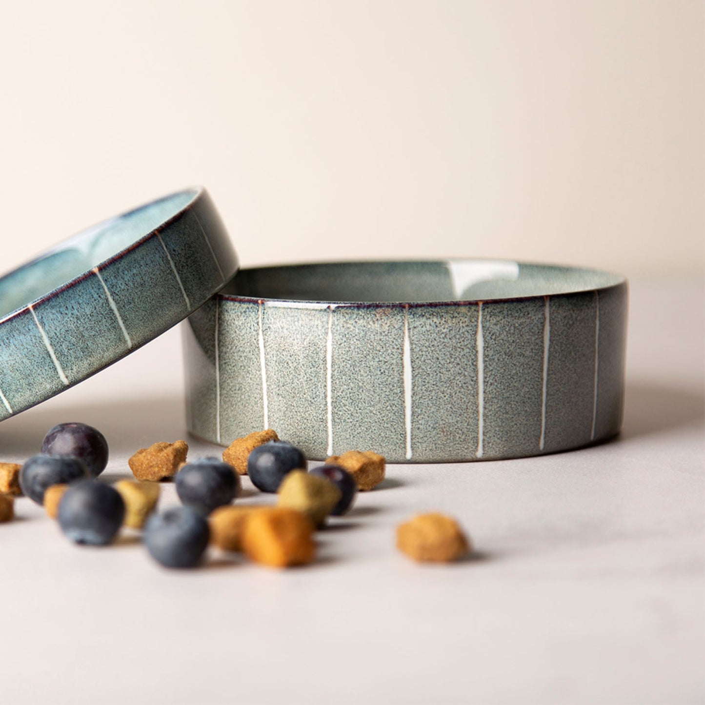 Scruffs Ceramic Heavy Duty Grey Pinstripe Reactive Glaze Dog Bowls (2pc Set)