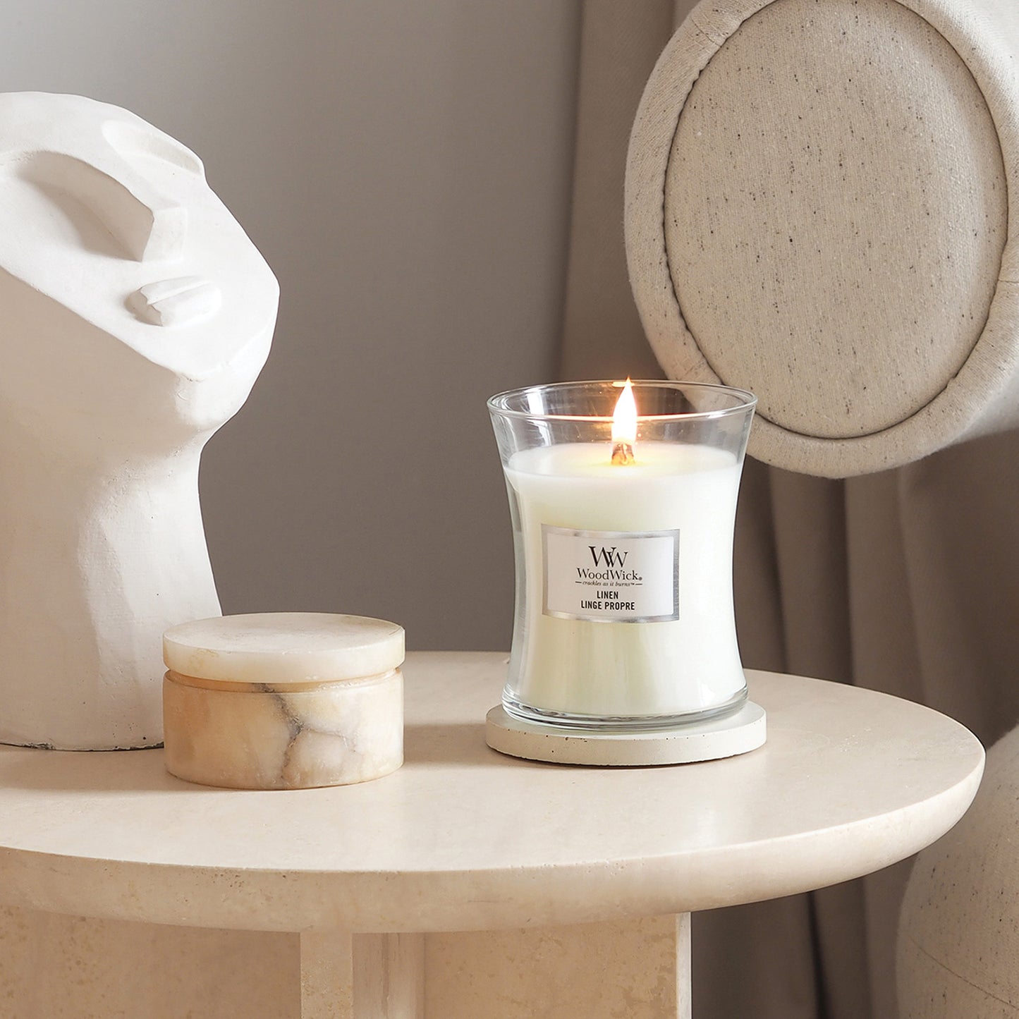 Woodwick Linen Medium Hourglass Candle