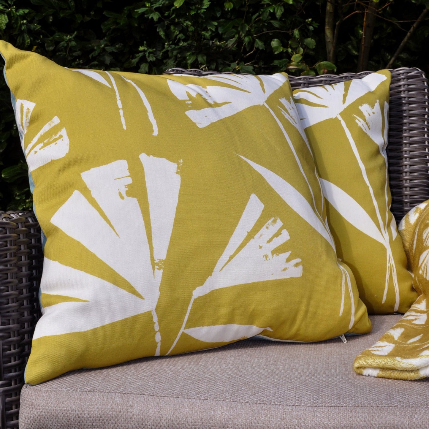 Alma Reversible Outdoor Cushion (43cm x 43cm)