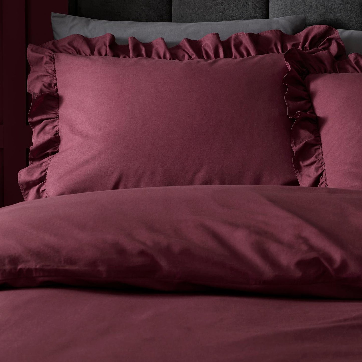 Cassia Frill Berry 100% Cotton Duvet Set