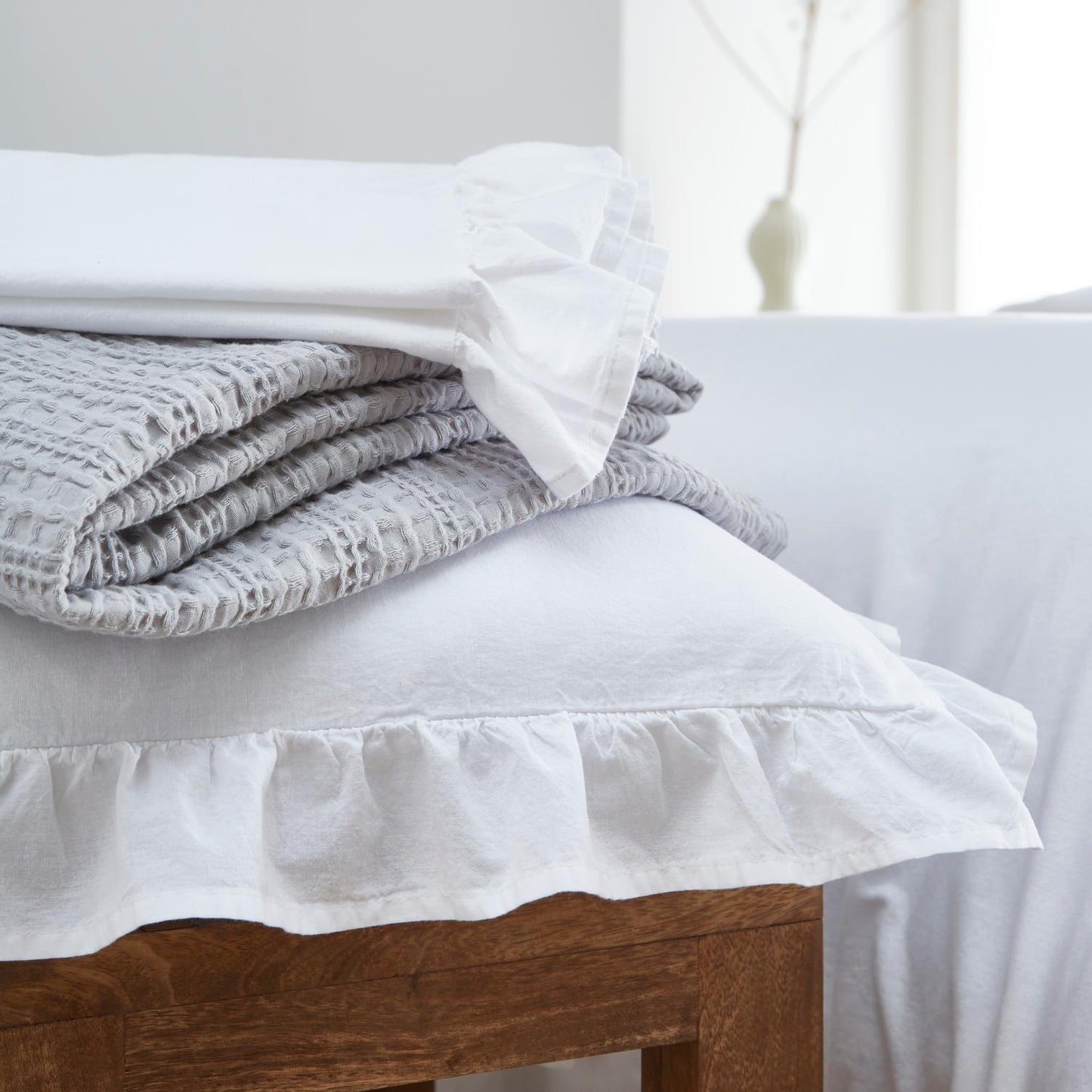 Cassia Frill White 100% Cotton Duvet Set