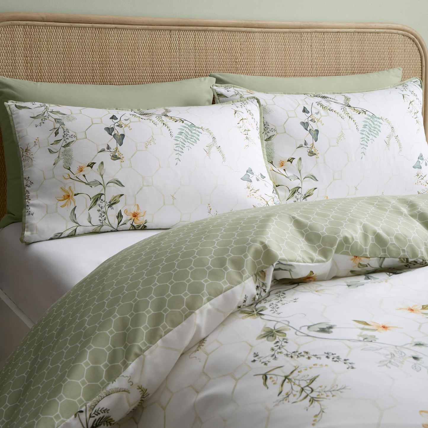 Floral Trellis Green 100% Cotton Sateen Duvet Set