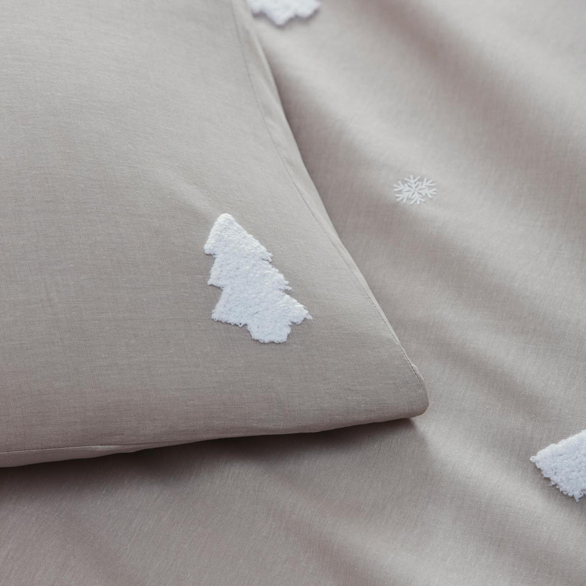 Tufted Trees Natural Cotton Duvet Set