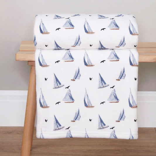 Boats & Gulls Printed Fleece Throw (130cm x 150cm)