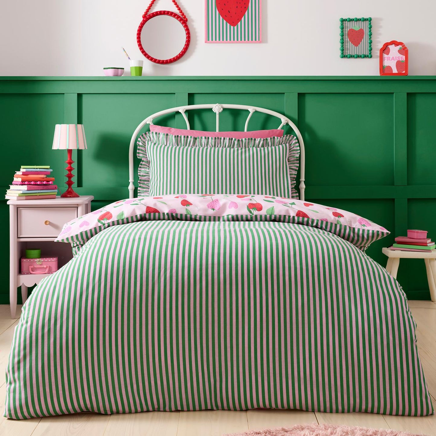 Fun Strawberries Pink Reversible Duvet Set