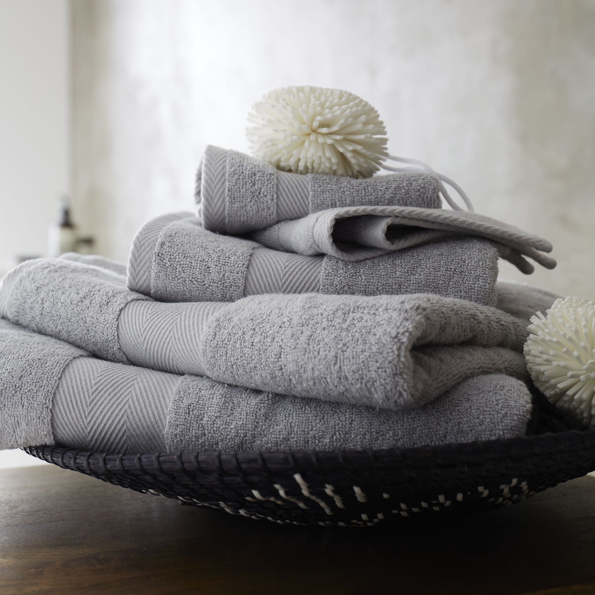 Bianca jacquard online towels