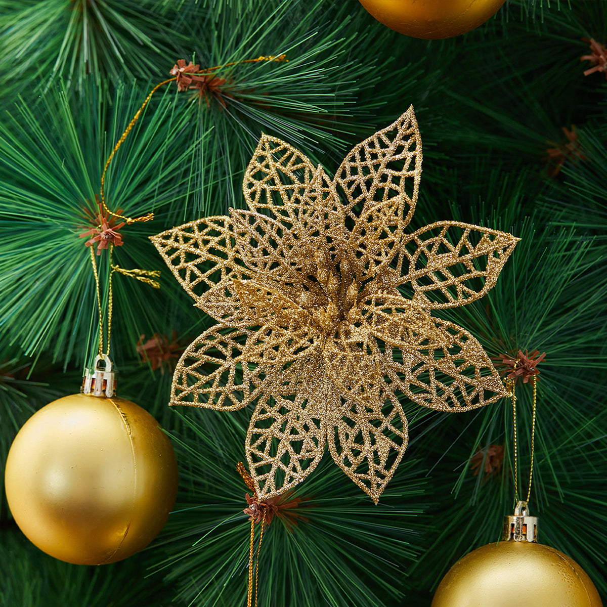 Gold Christmas Flowers Ornament 30 Pack
