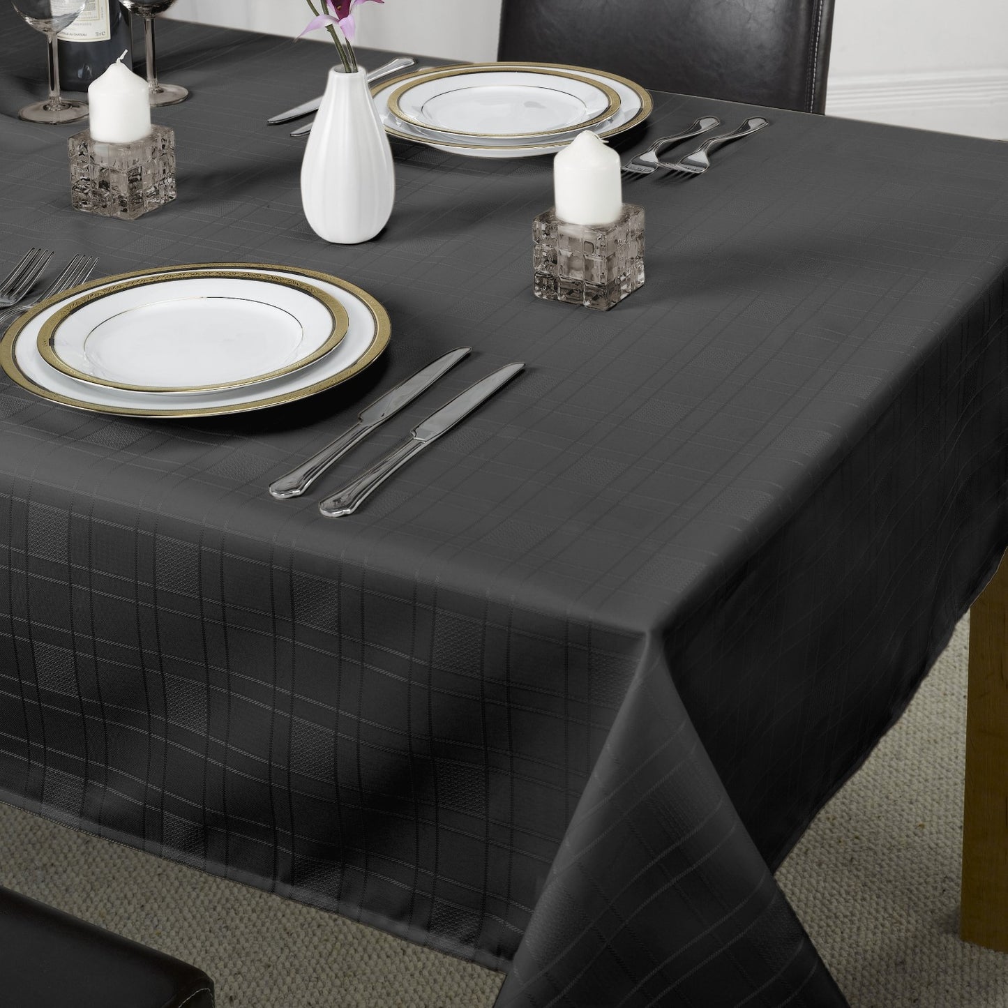 Chequers Black Jacquard Table Cloth