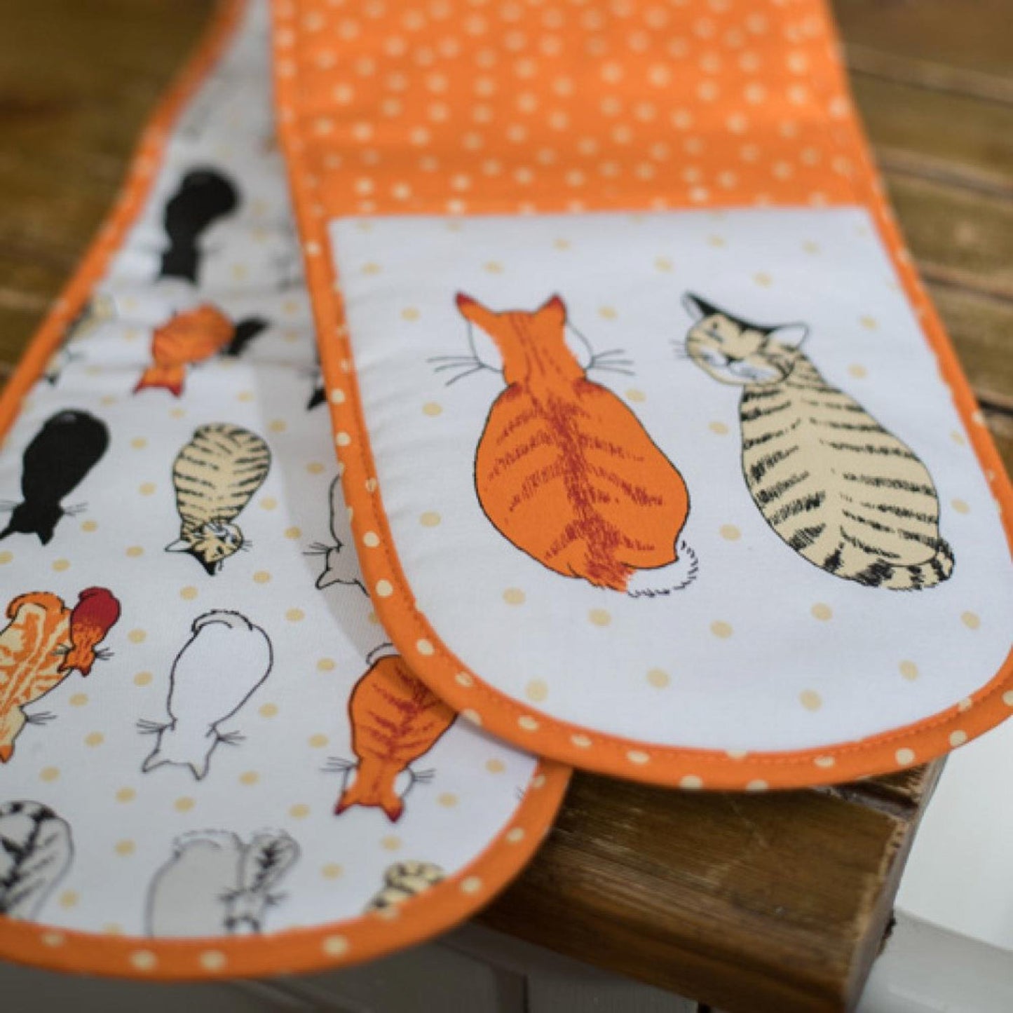Cats In Waiting Orange Cotton Double Oven Glove