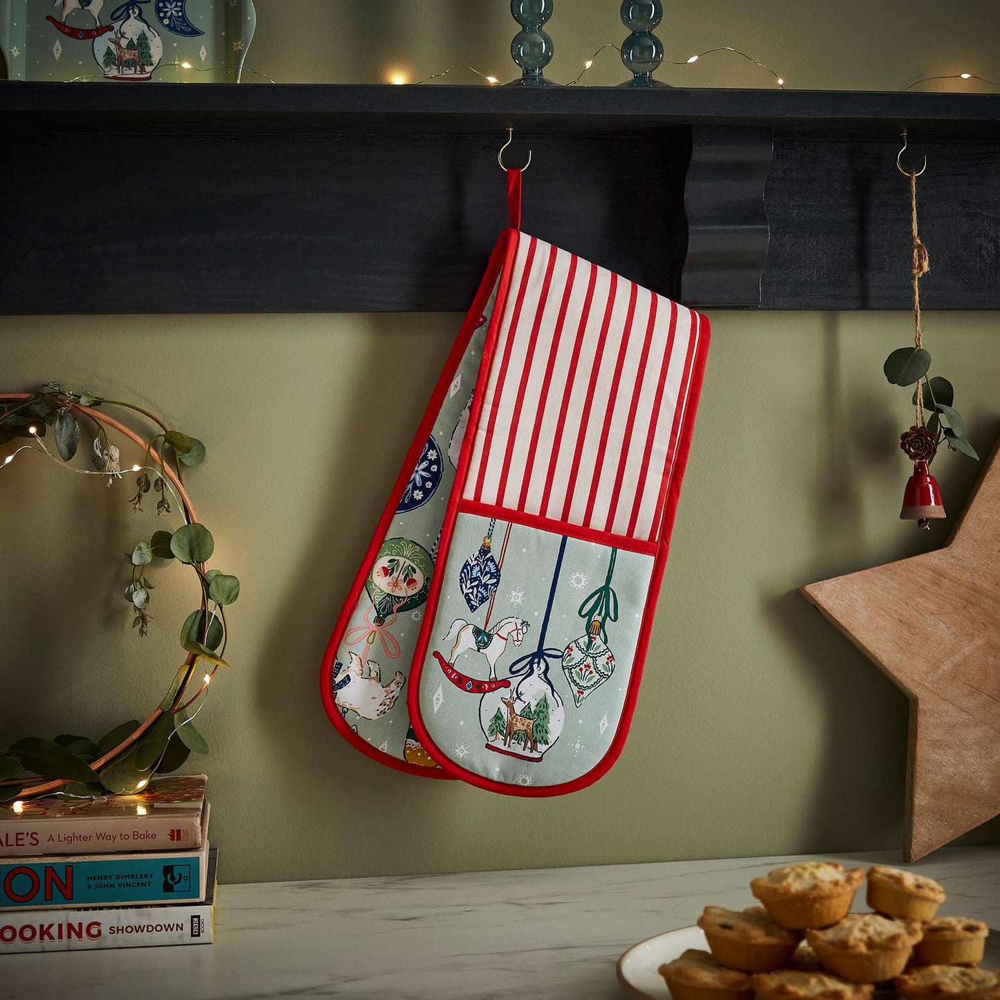 Christmas Ornaments Festive Print Double Oven Glove