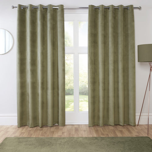 Casa Green Blackout Eyelet Curtains