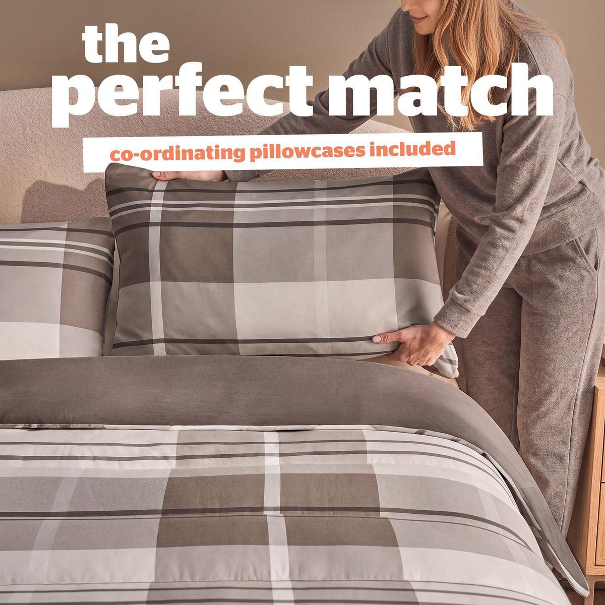 Silentnight Natural Check 10.5 Tog Coverless Duvet and Pillowcase Set