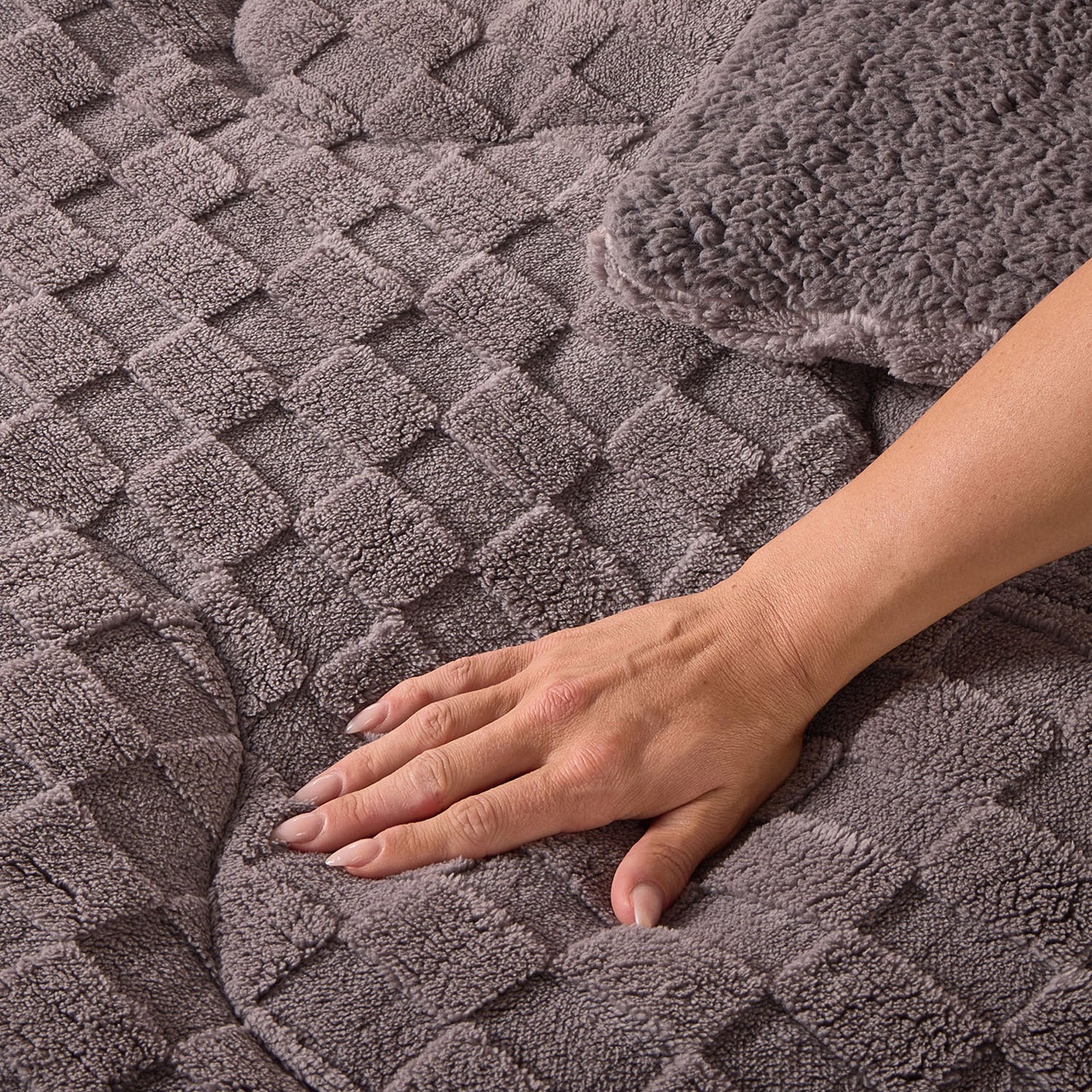 Chunky Fleece Grey Waffle Coverless 10.5 Tog Duvet and Pillowcases