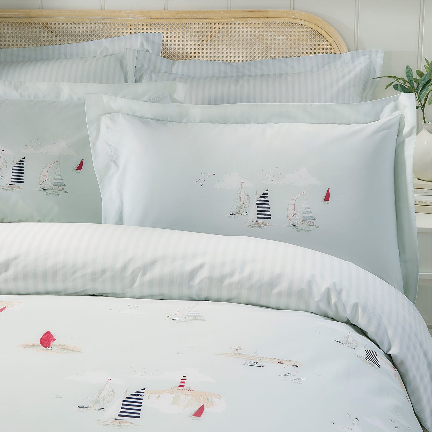 Sophie Allport Coastal Boats Blue 200TC Cotton Duvet Set