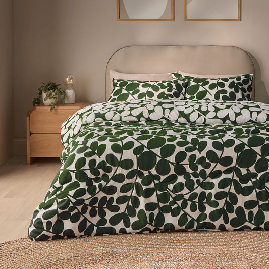 Silentnight Green Leaf Reversible Coverless 10.5 Tog Duvet Set