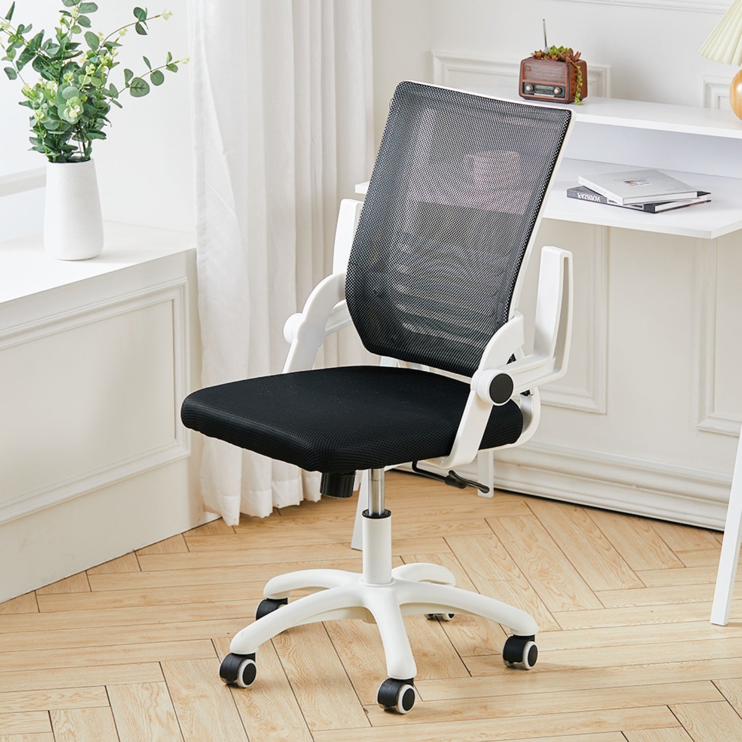 Mesh Swivel Mono Office Chair