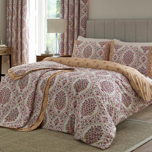 Ashmead Berry Bedspread (200cm x 230cm)