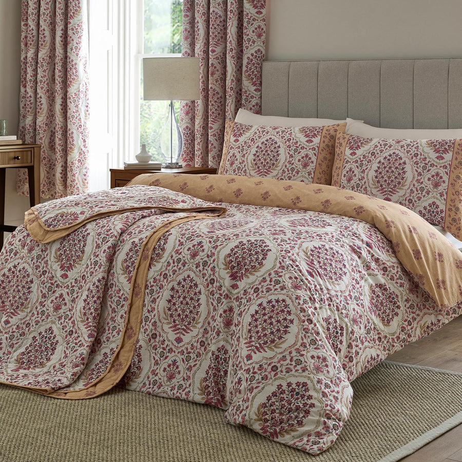 Ashmead Berry Bedspread (200cm x 230cm)