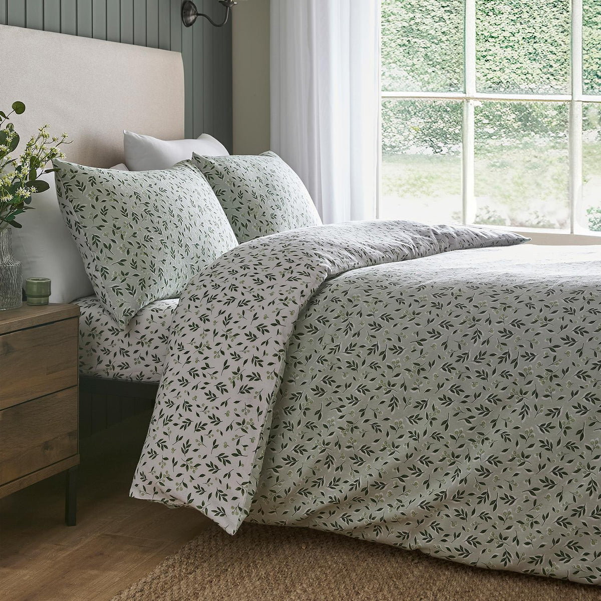 Falling Leaf Reversible Brushed Cotton Green Duvet Set