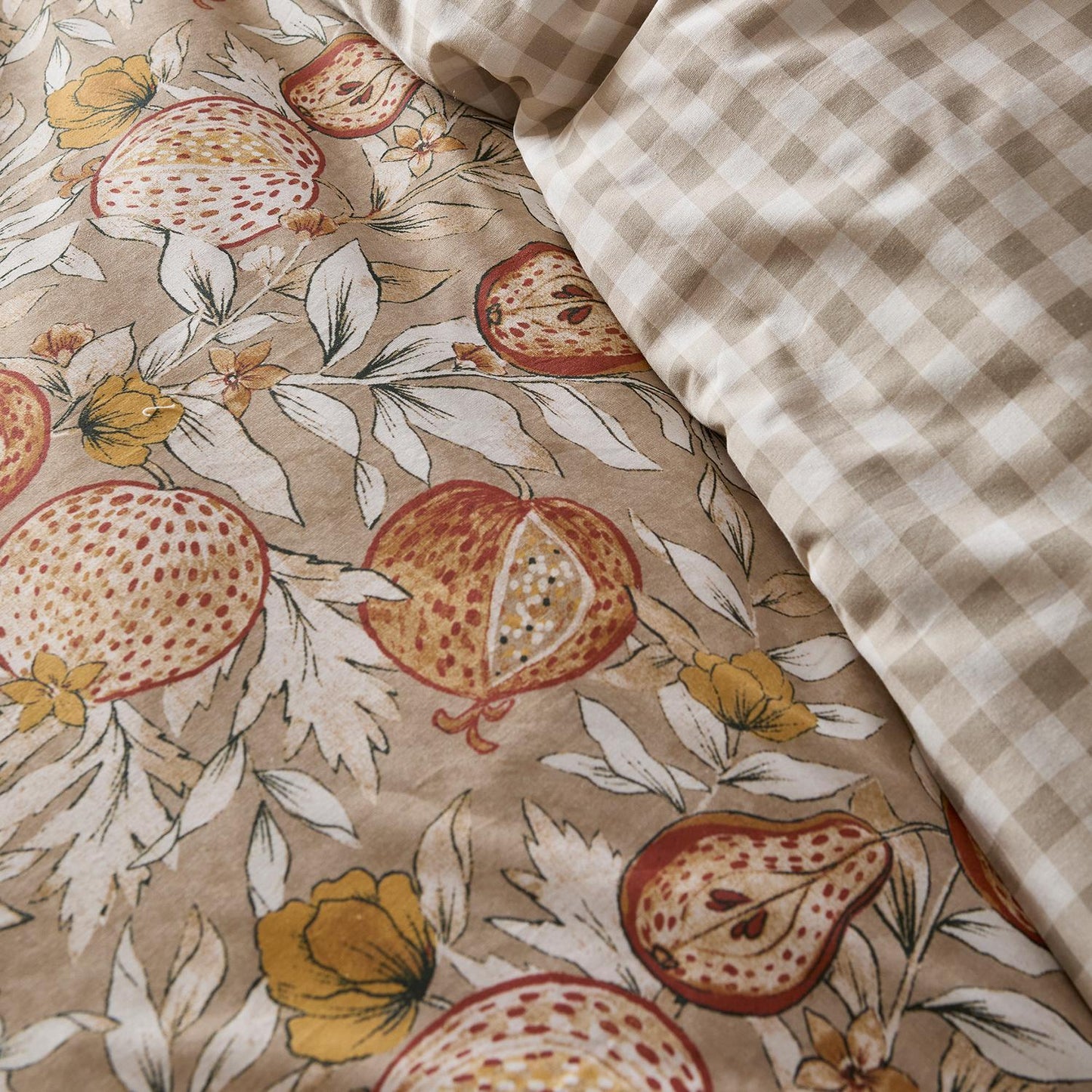 Orchard Pears Reversible Natural Duvet Set