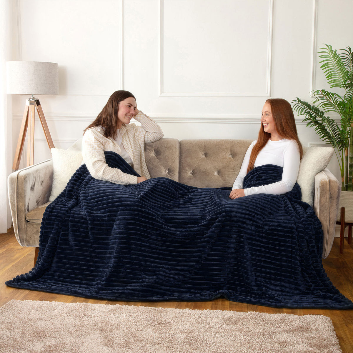 Dalton Navy Extra Large Ribbed Fleece Throw (200cm x 240cm)