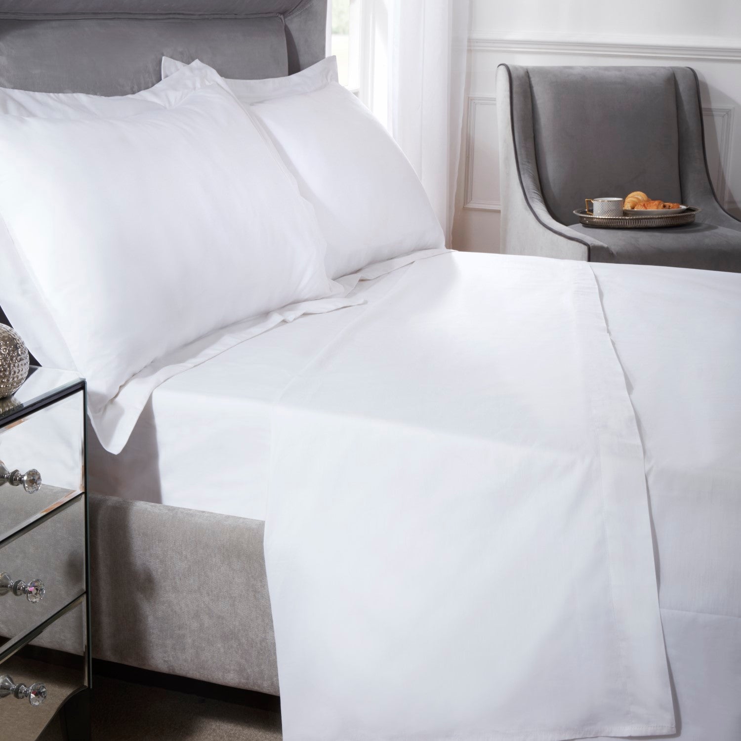 Egyptian Cotton White 200 Thread Count Fitted Sheet Julian Charles Home