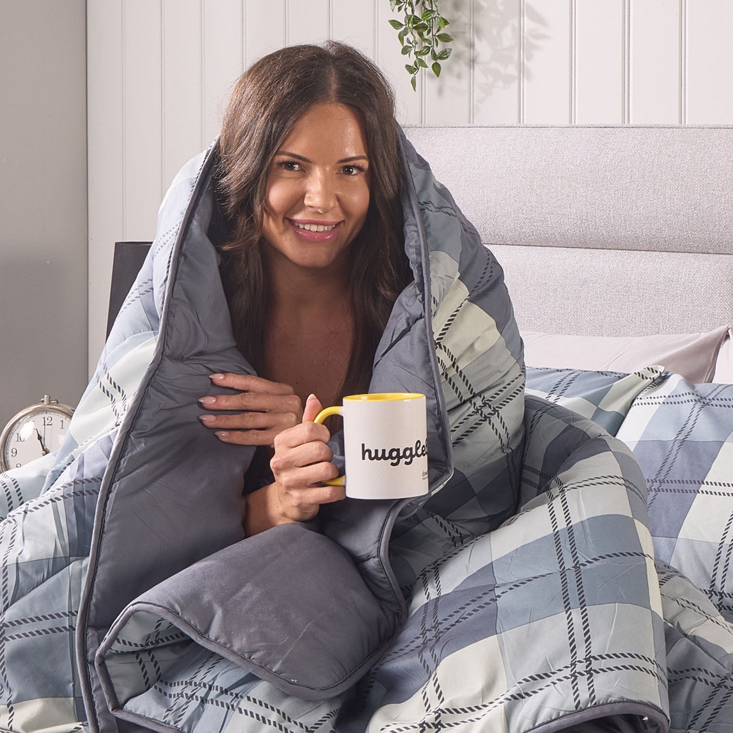 Check Coverless Grey 10.5 Tog Duvet and Pillowcases