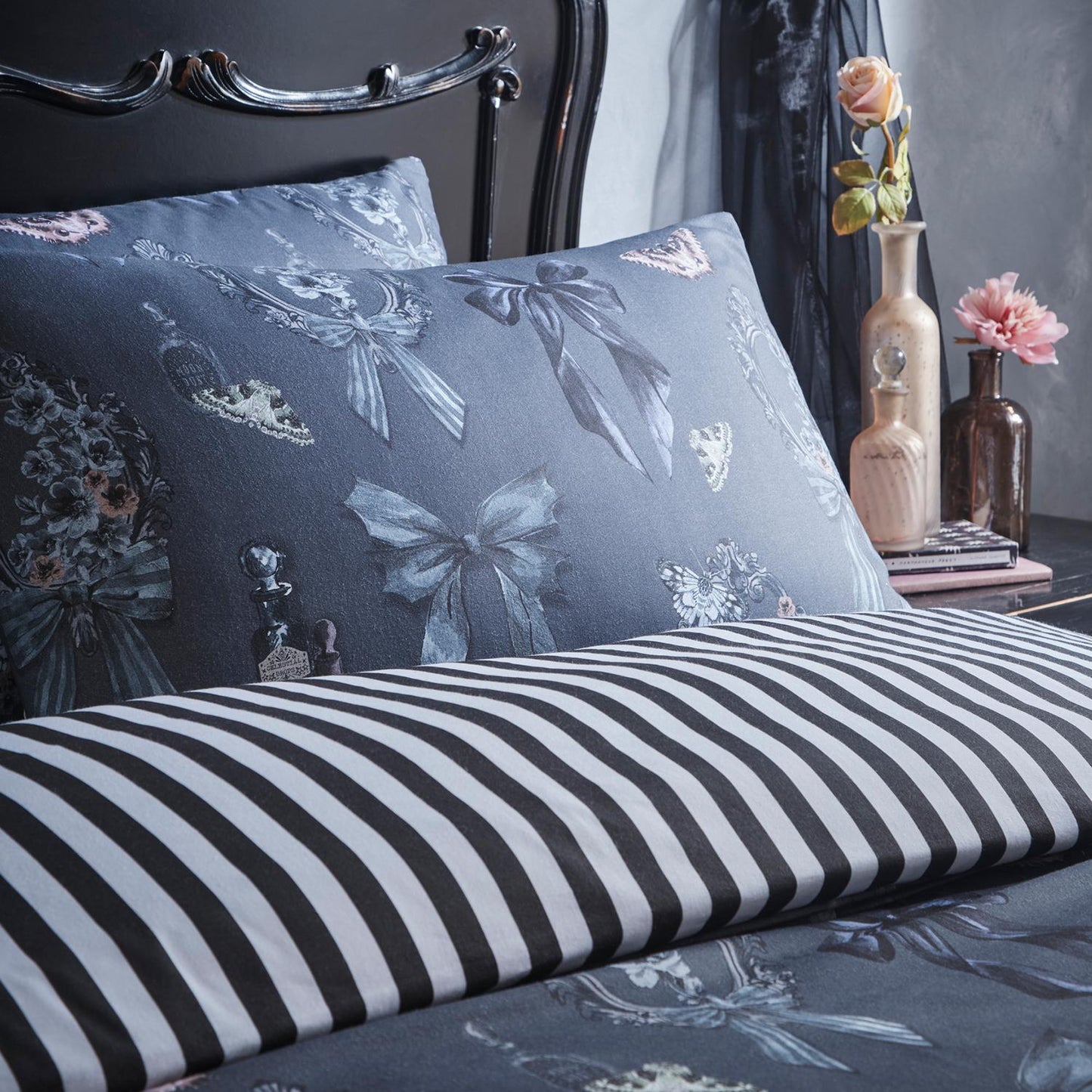 Gothic Bows Noir Reversible Duvet Set