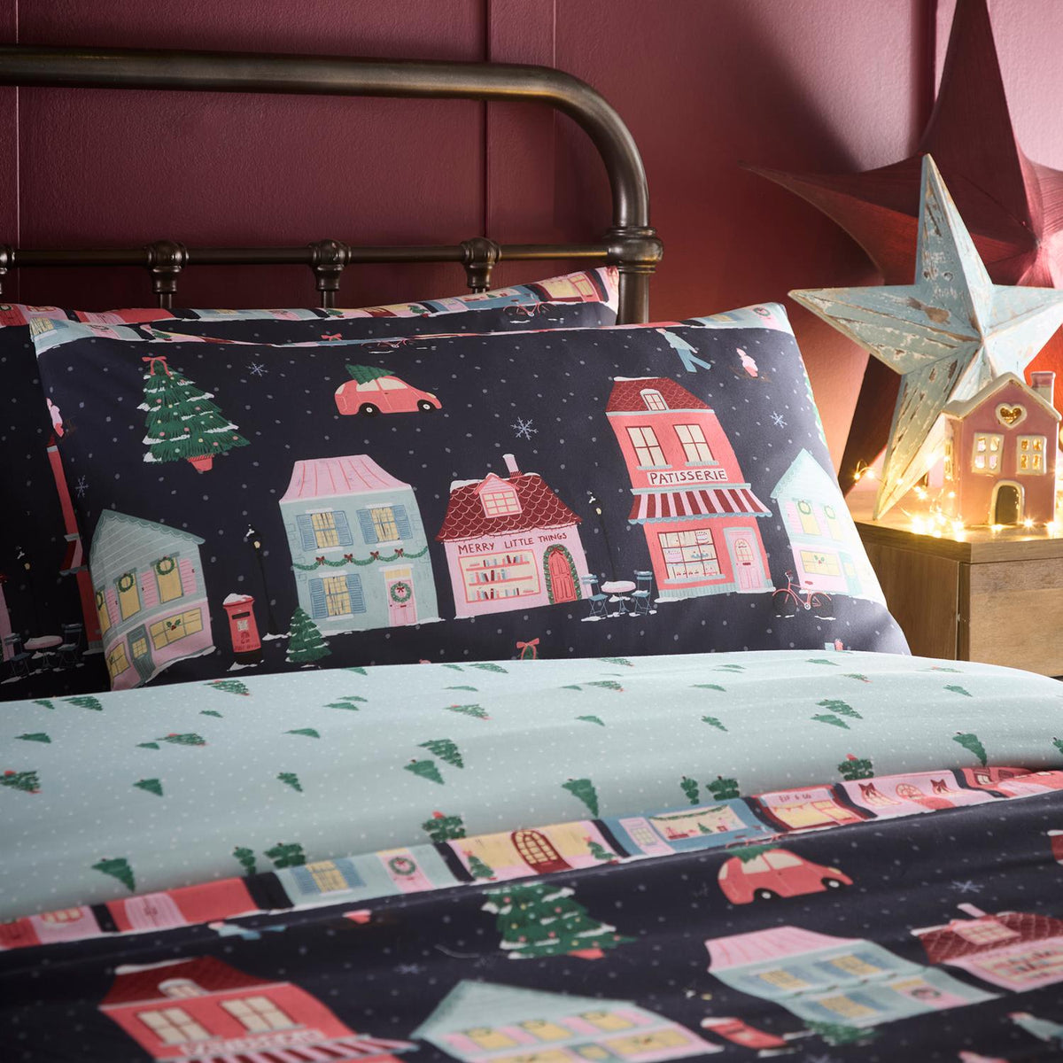 Christmas Houses Navy Reversible Duvet Set