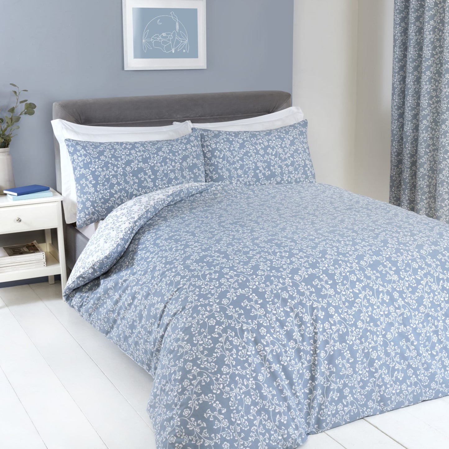 Sade Blue Floral Bedding Set