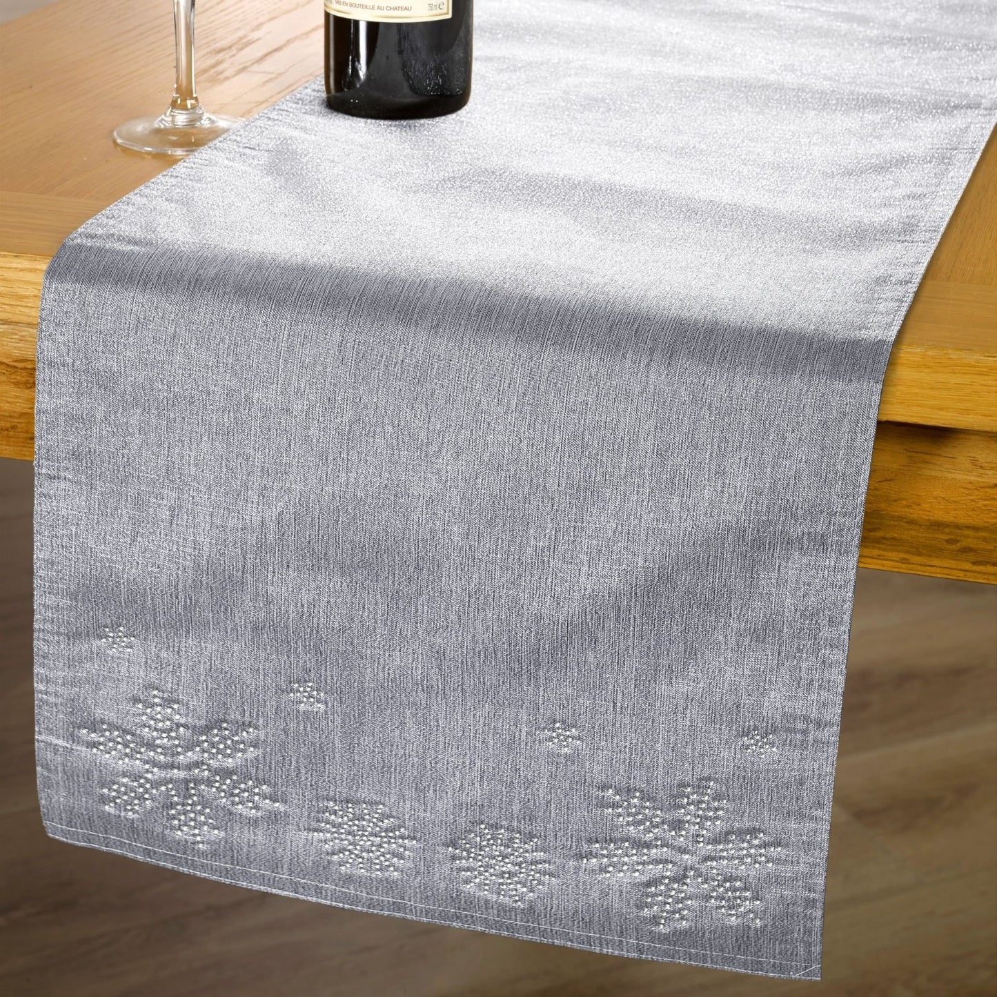 Glitz Silver Table Runner