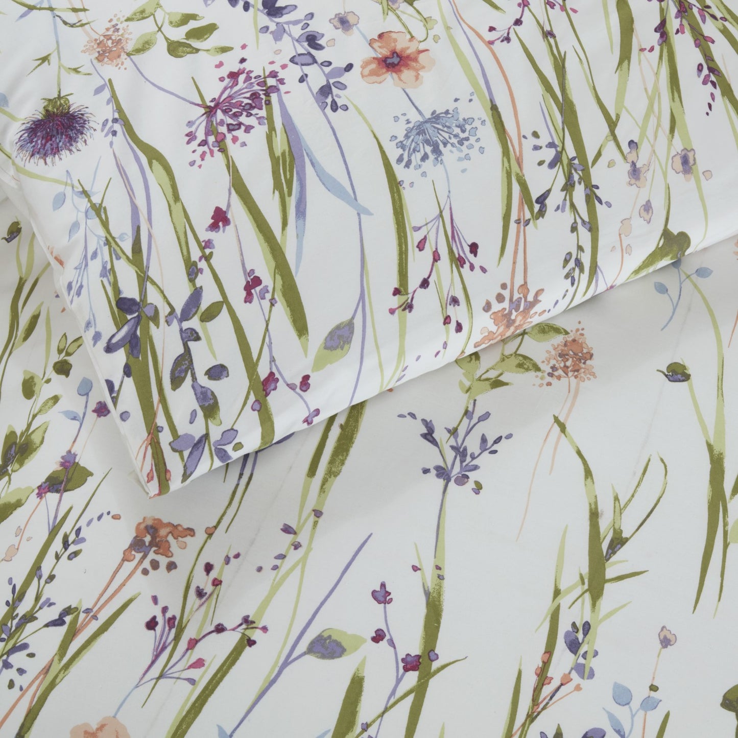 Hampshire Meadow Floral Print Reversible Duvet Set