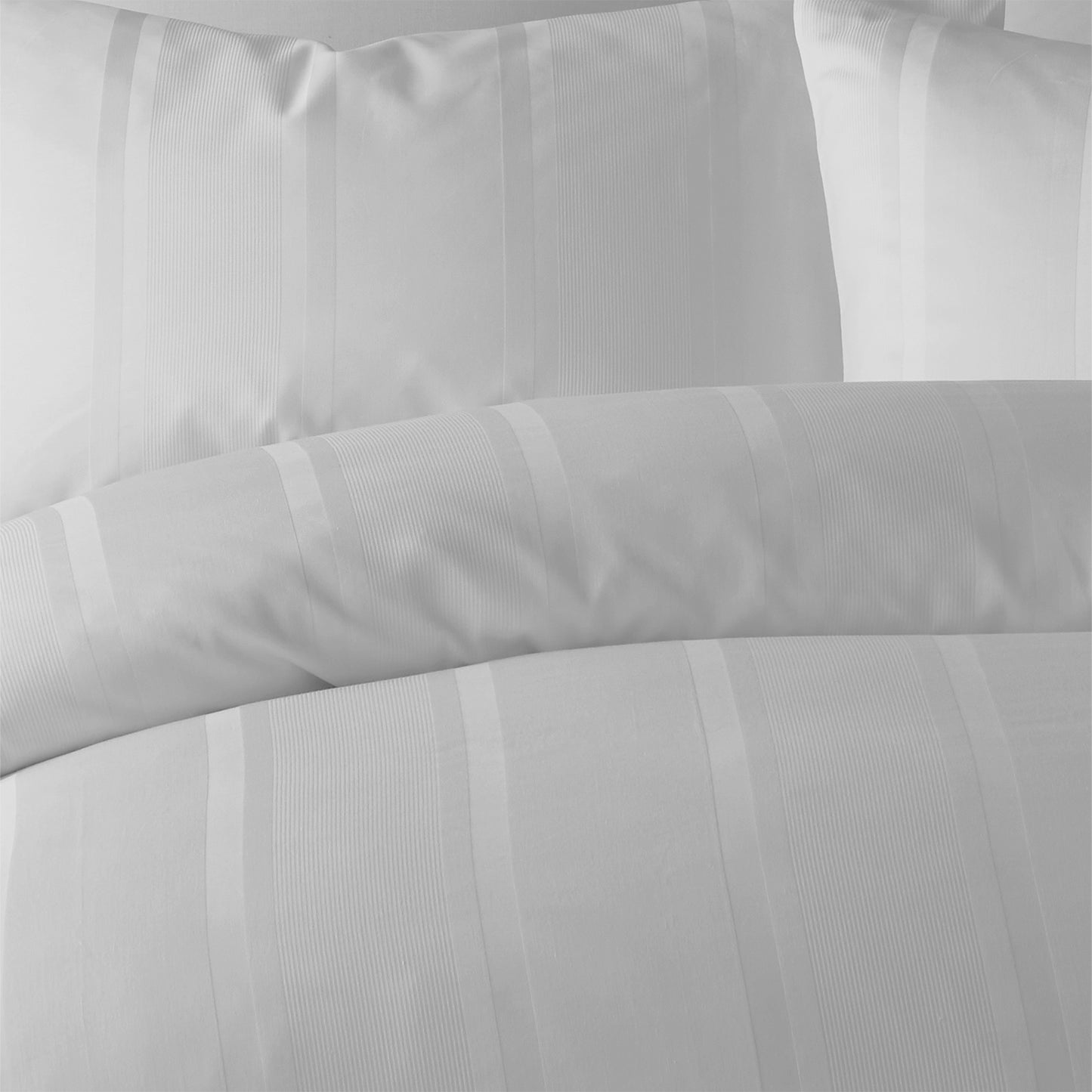 Luxe & Wilde Henry Hotel White 100% Cotton Duvet Set