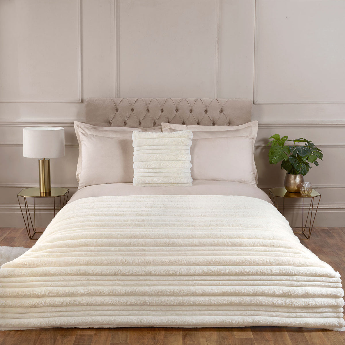Alaska Ivory Faux Fur Throw