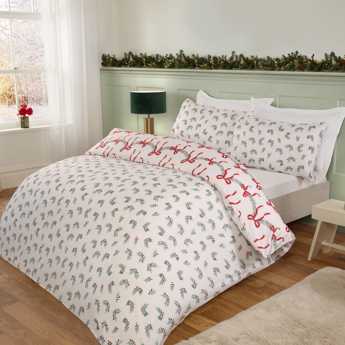 Christmas Bows Reversible Super Soft Duvet Set