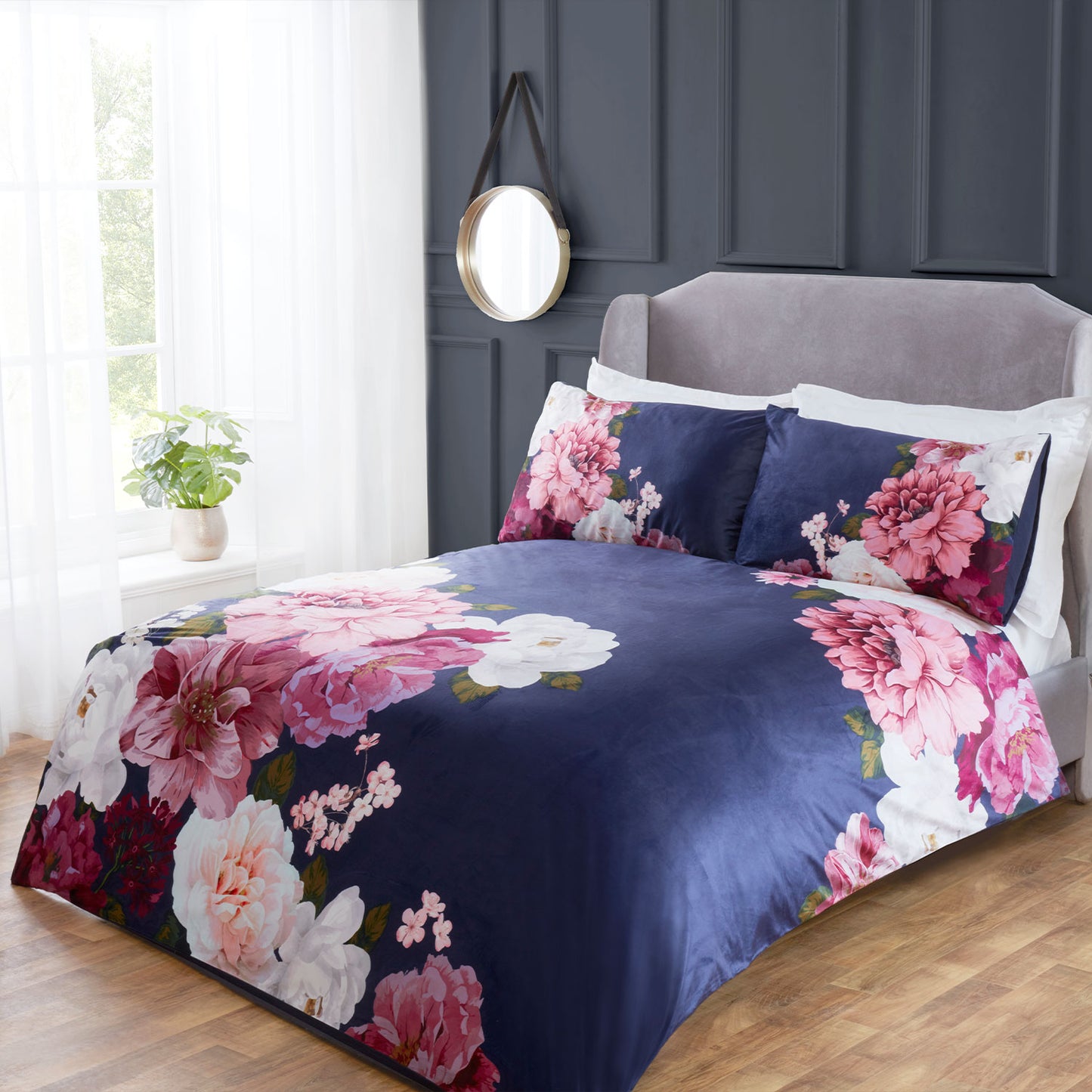 Eliza Bloom Navy Velvet Duvet Set