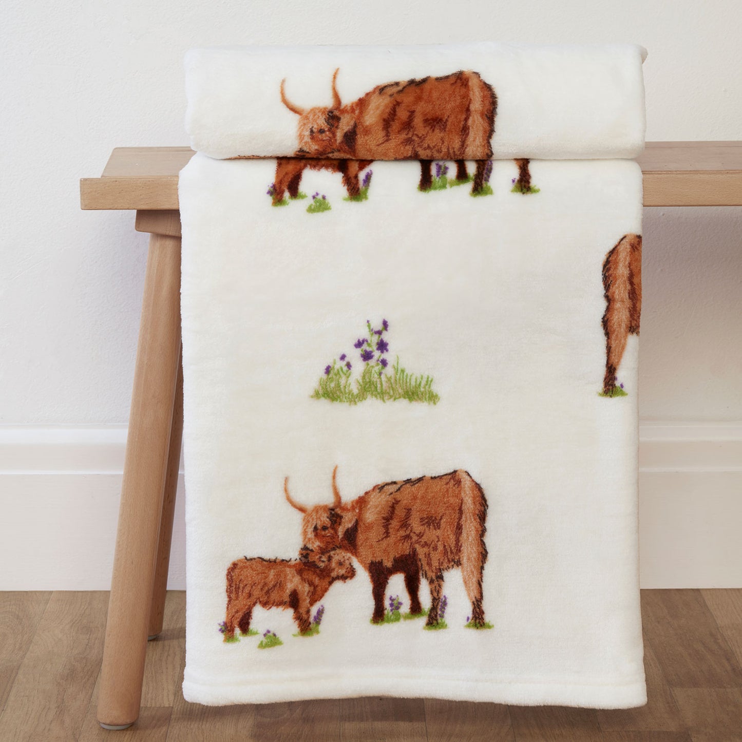 Highland Cow Natural Printed Fleece Throw (130cm x 150cm)