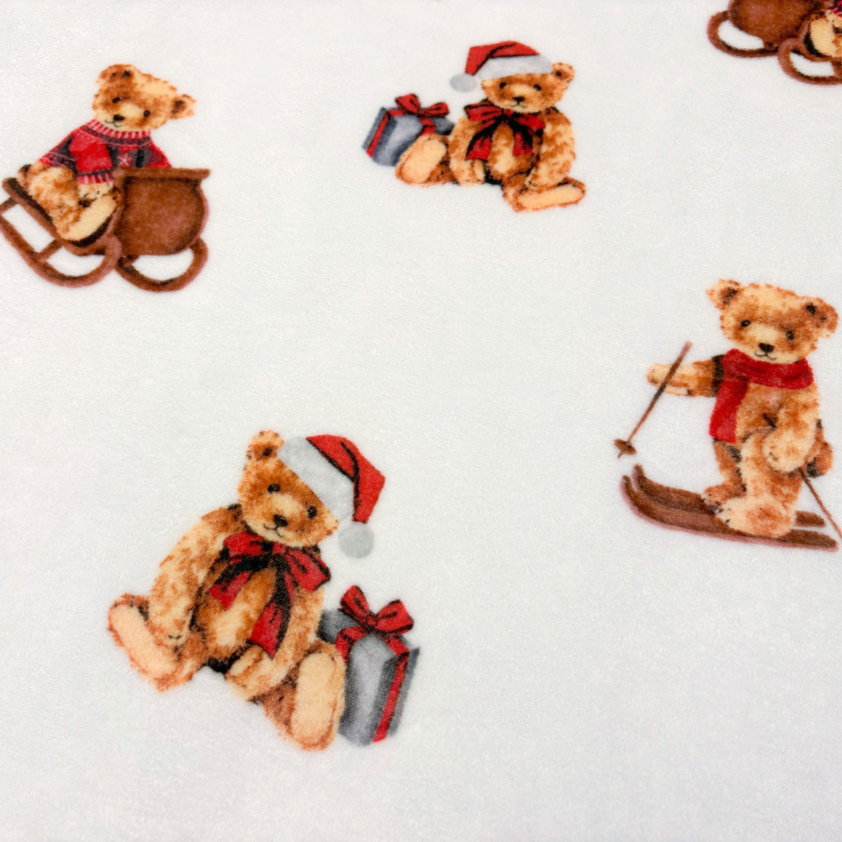 Bertie Bear Christmas Printed Fleece Throw (130cm x 150cm)