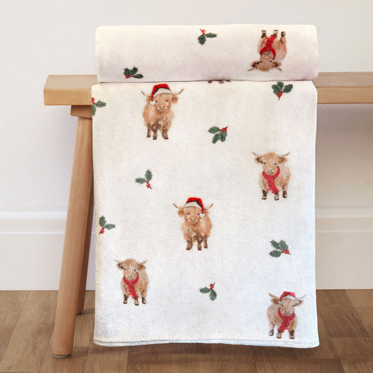 Henry Highland Cow Christmas Printed Fleece Throw (130cm x 150cm)
