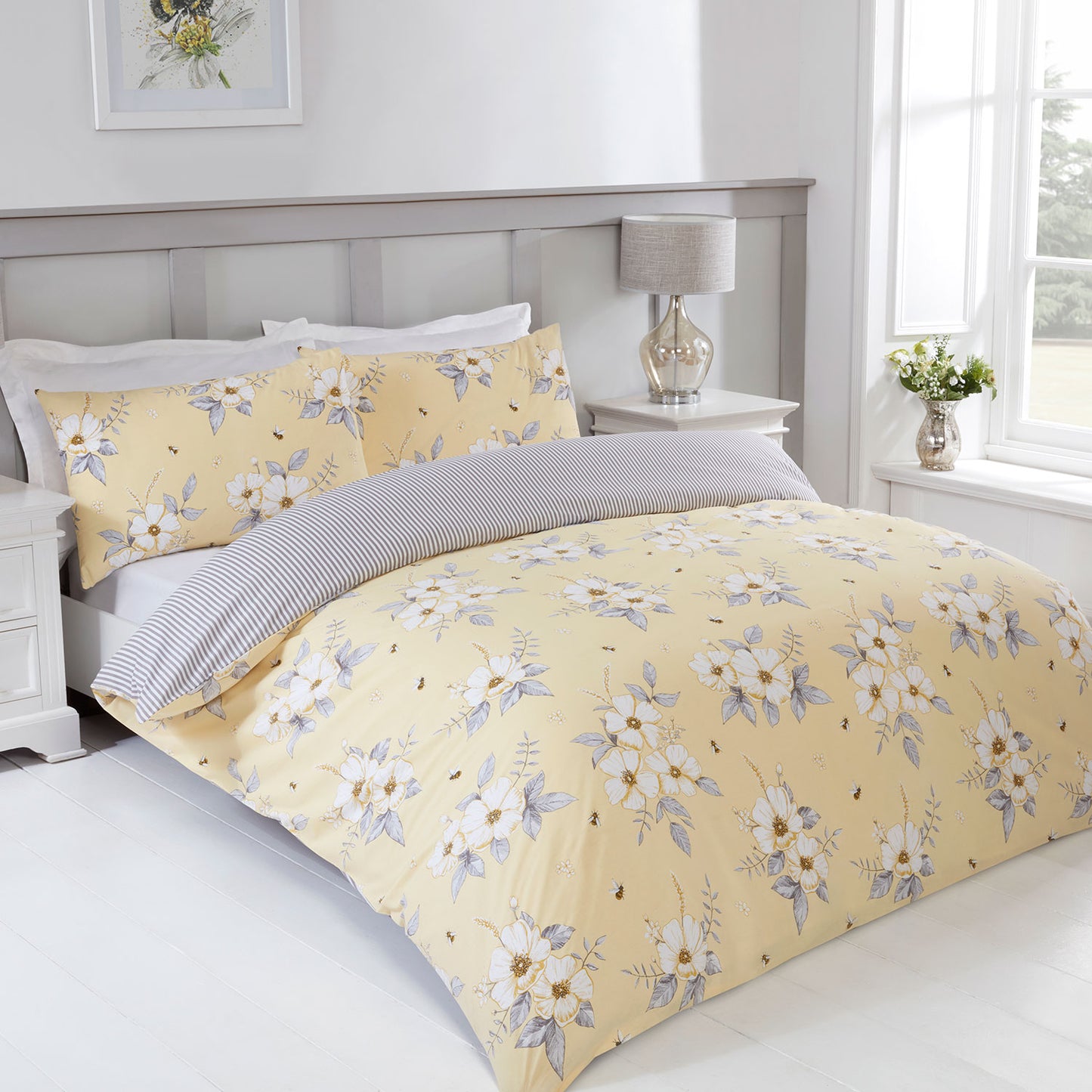 Flower Bee Lemon Yellow Reversible Duvet Set