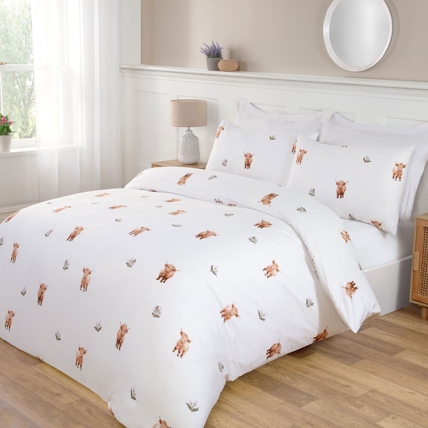 Hattie Highland Cow Bedding, Cushion & Throw Bundle In A Bag