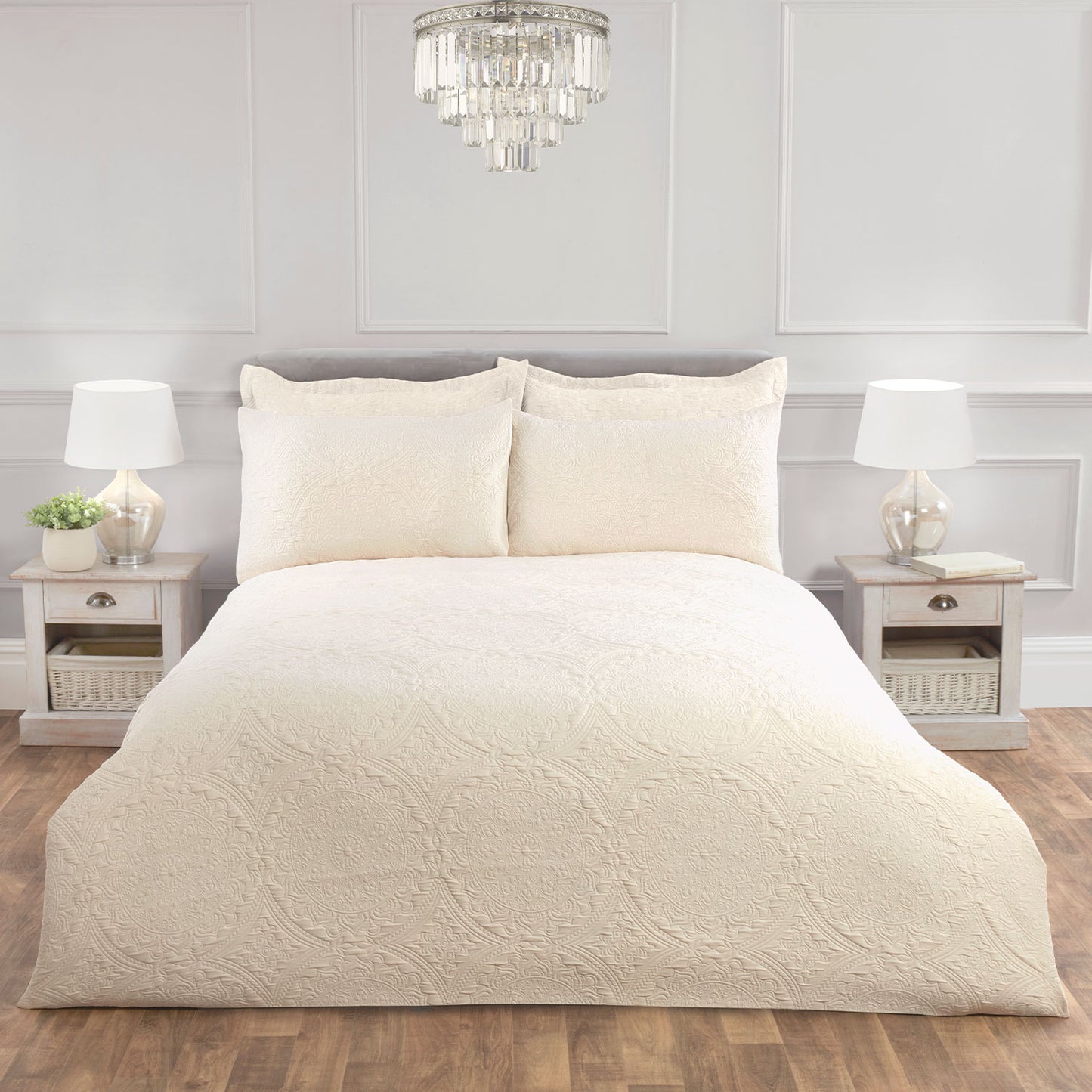 Juliana Cream Luxury Jacquard Duvet Cover